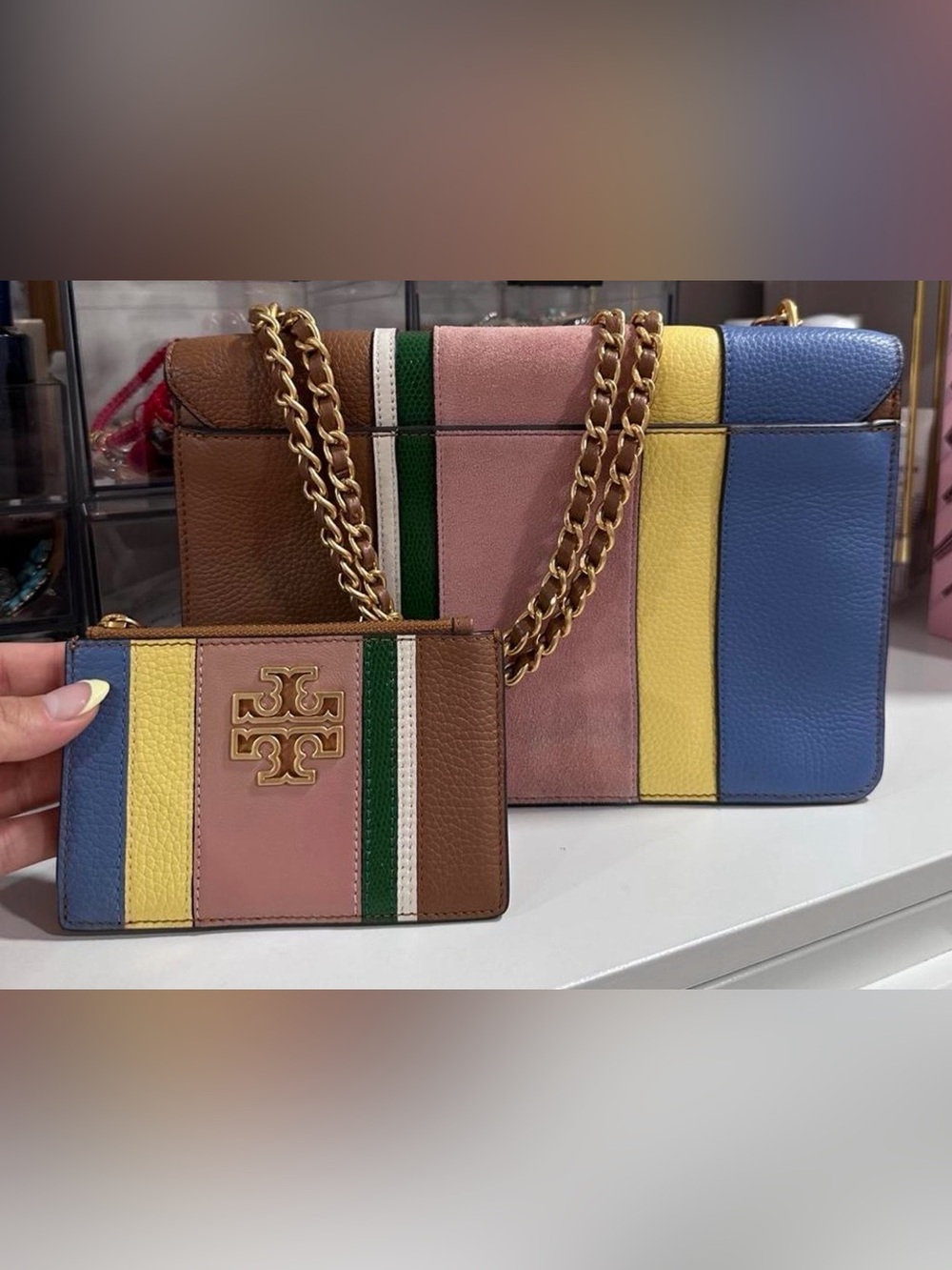🌟Tory Burch Multicolor Leather & Suede Crossbody Bag with wallet 🌟 - Picture 4 of 5